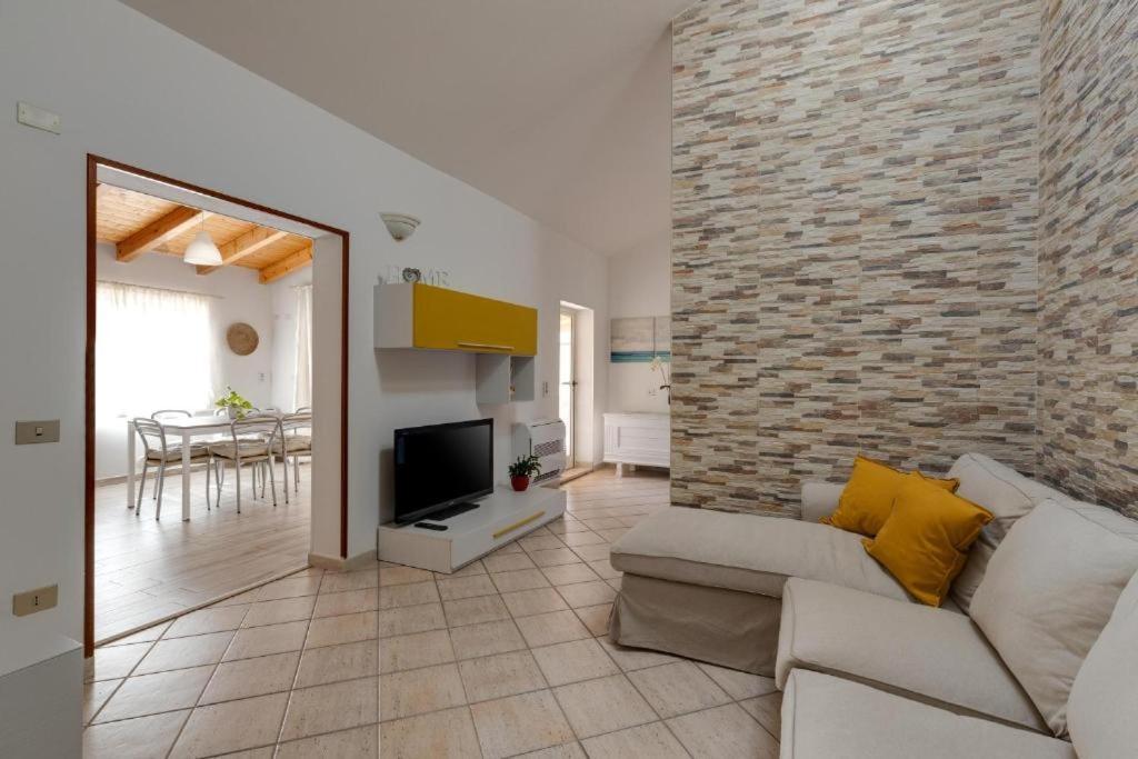 La Casa Delle Zie - Cabras Vila Exterior foto